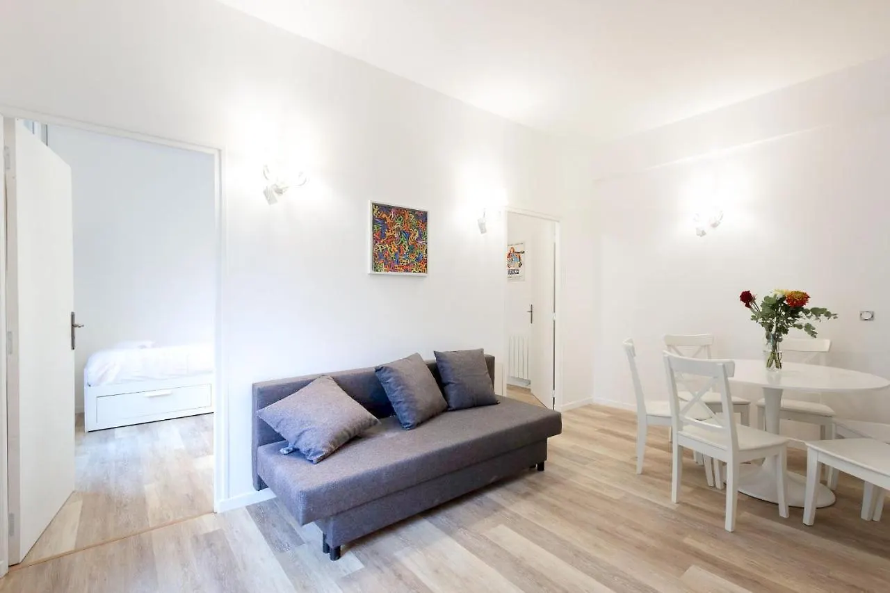 Appartements Marais Proche Du Theatre Renard Parigi